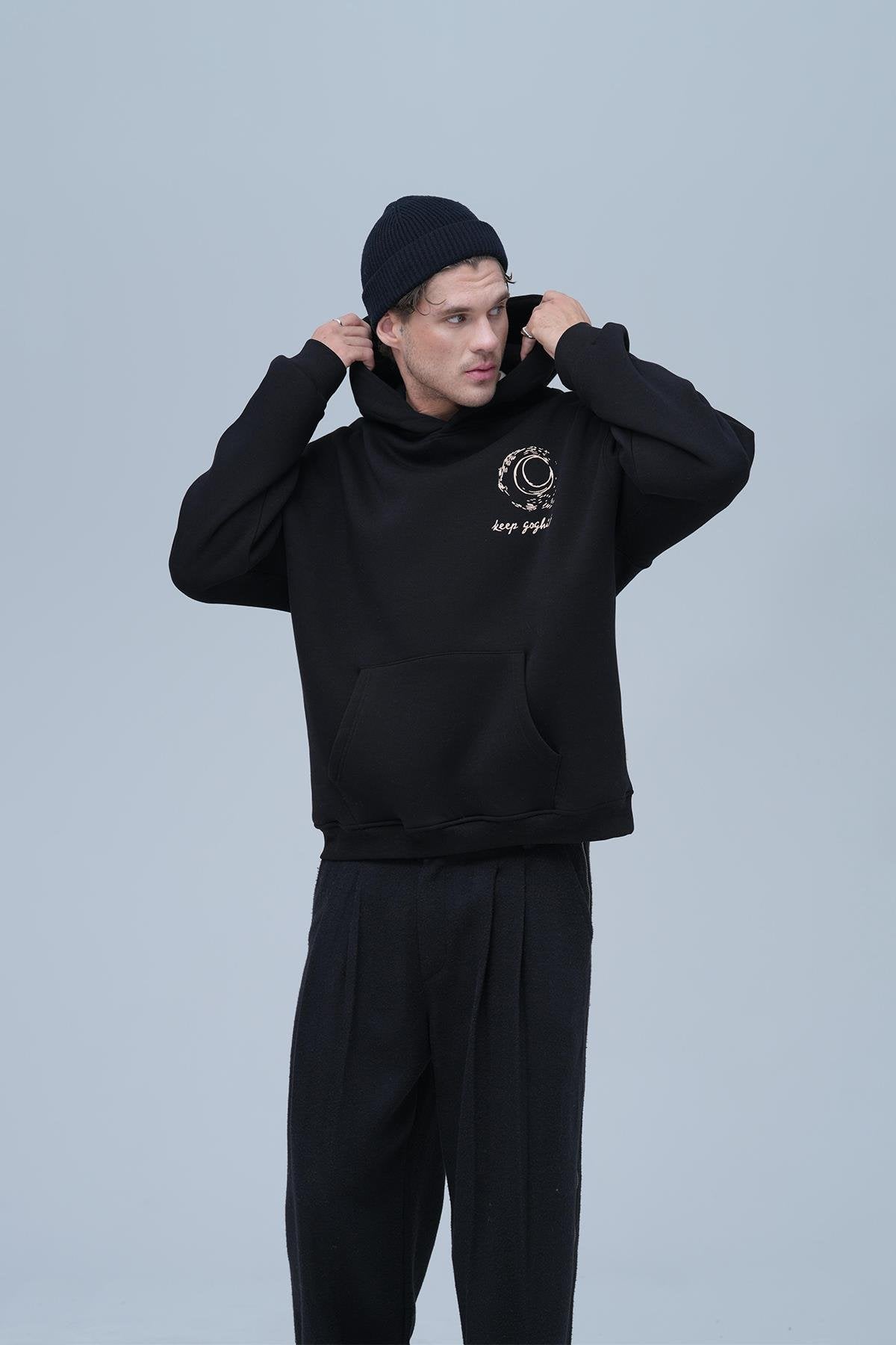 Beyond the Frame Patchwork Design Oversize Hoodie Schwarz